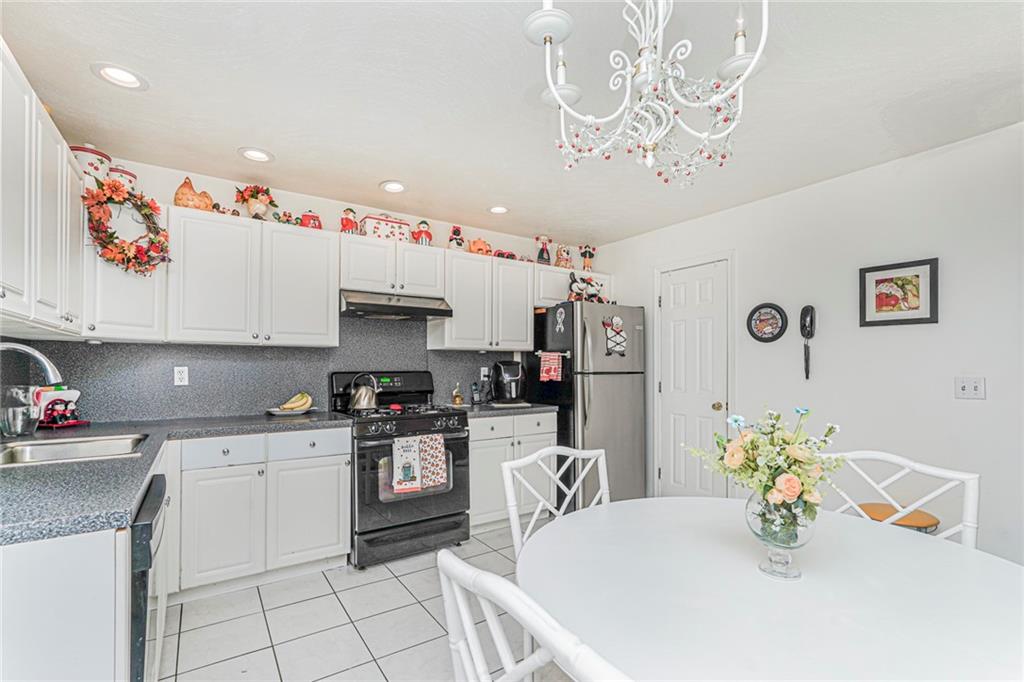 Single Family Medina  Staten Island, NY 10306, MLS-497267-7