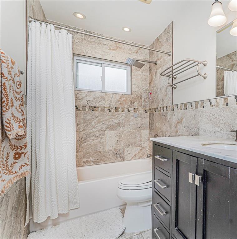 Single Family Drumgoole  Staten Island, NY 10312, MLS-497432-18