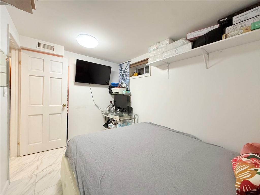 Single Family Geo  Staten Island, NY 10304, MLS-497480-25