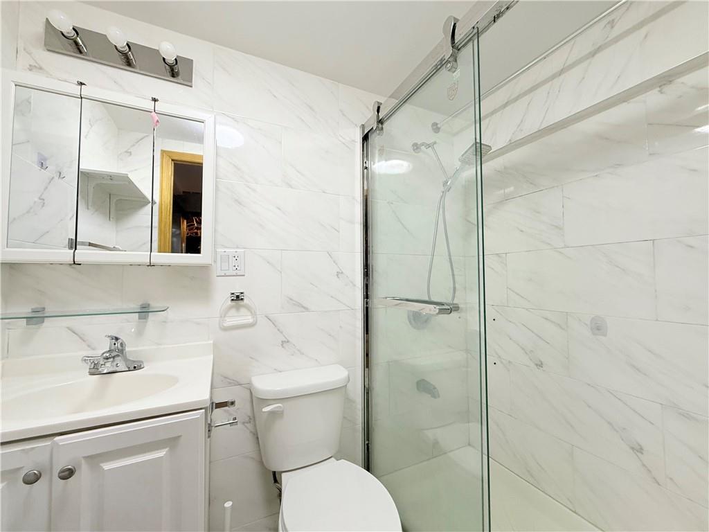 Single Family Geo  Staten Island, NY 10304, MLS-497480-32