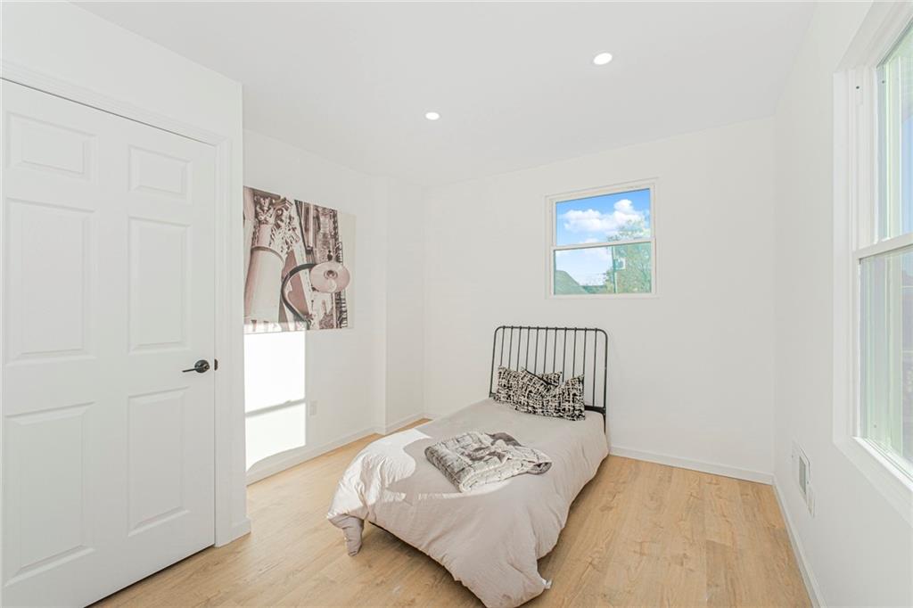 Single Family Laforge  Staten Island, NY 10302, MLS-497487-11