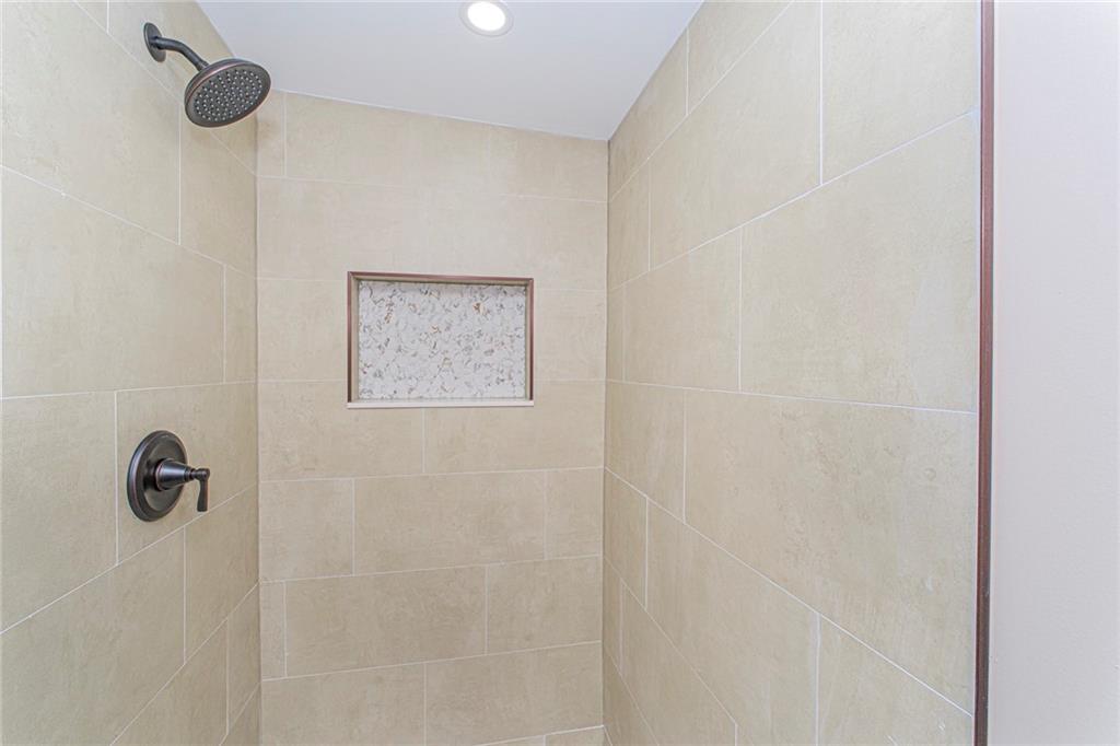 Single Family Laforge  Staten Island, NY 10302, MLS-497487-18