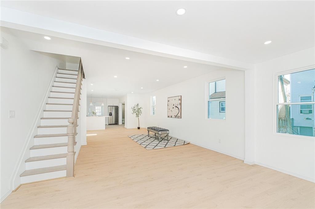 Single Family Laforge  Staten Island, NY 10302, MLS-497487-6