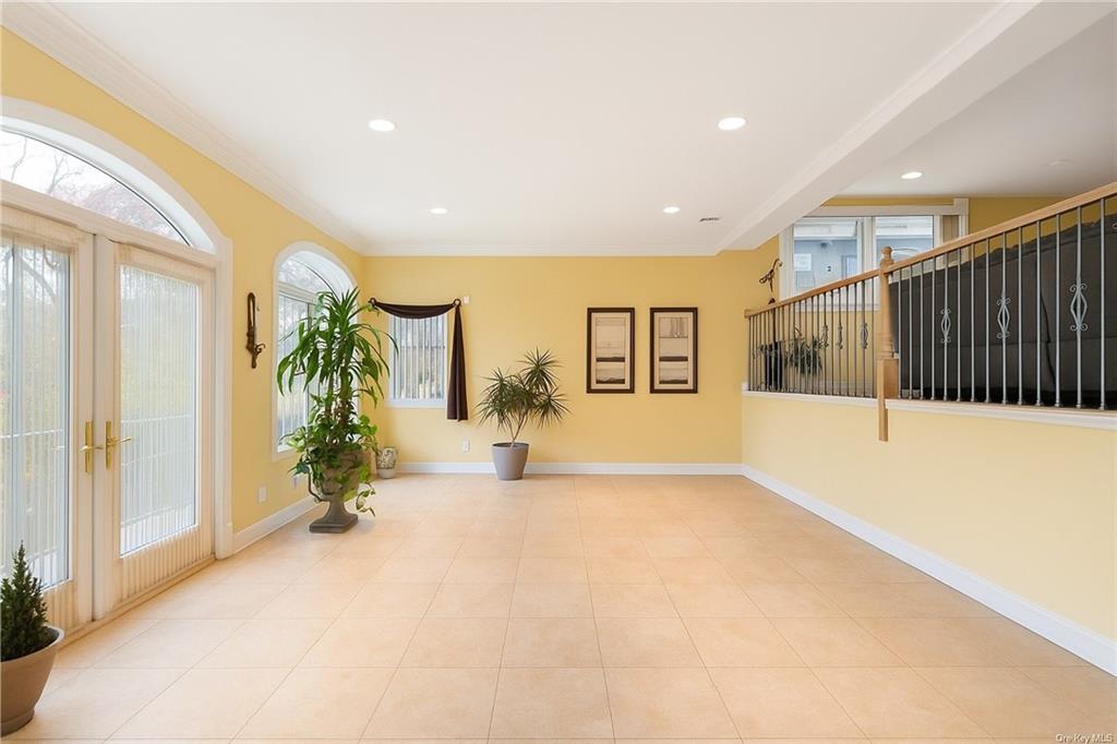 Single Family Diana Trail  Staten Island, NY 10304, MLS-497521-10