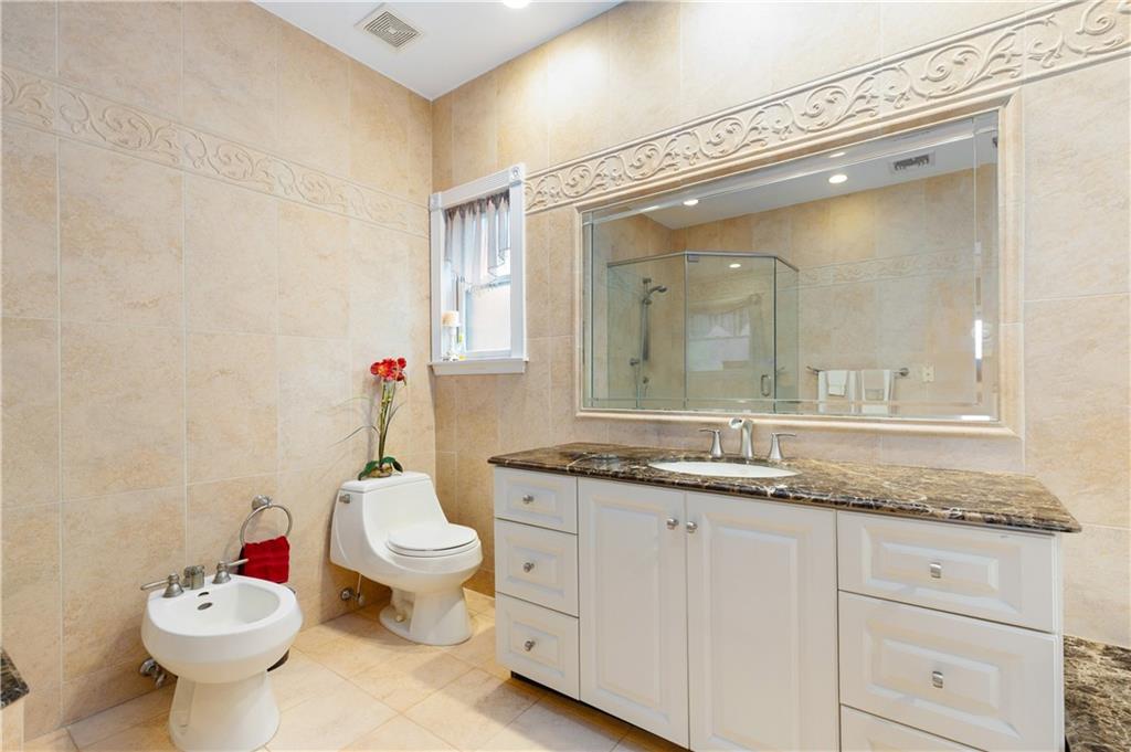 Single Family Diana Trail  Staten Island, NY 10304, MLS-497521-27