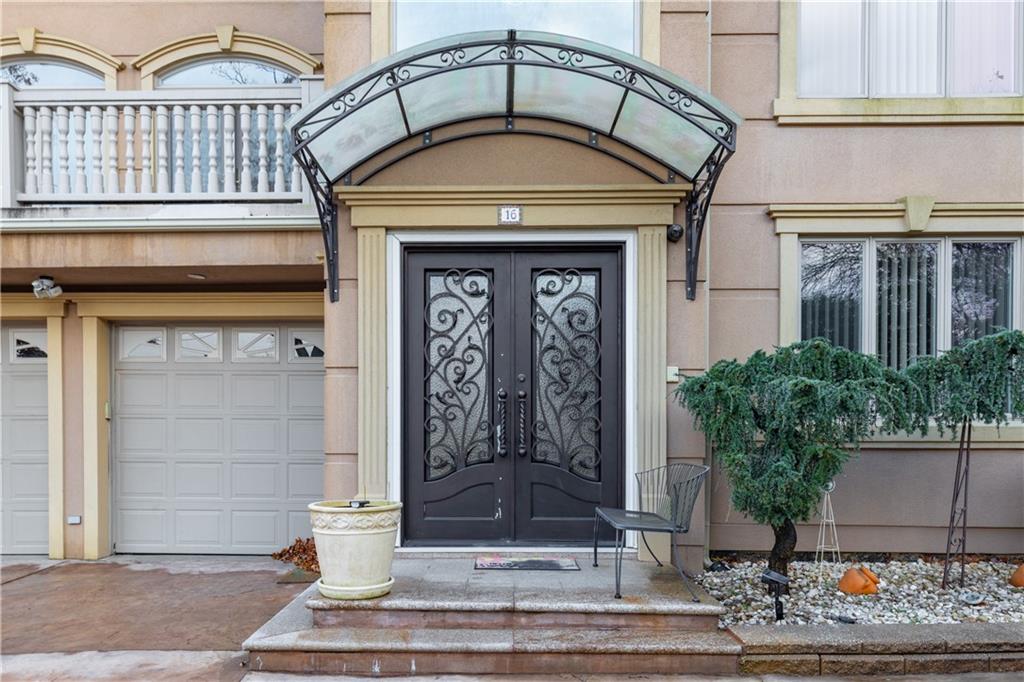 Single Family Diana Trail  Staten Island, NY 10304, MLS-497521-3