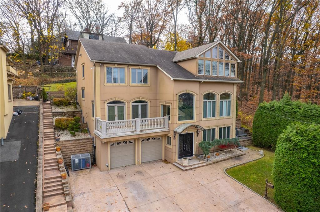 Single Family Diana Trail  Staten Island, NY 10304, MLS-497521-46