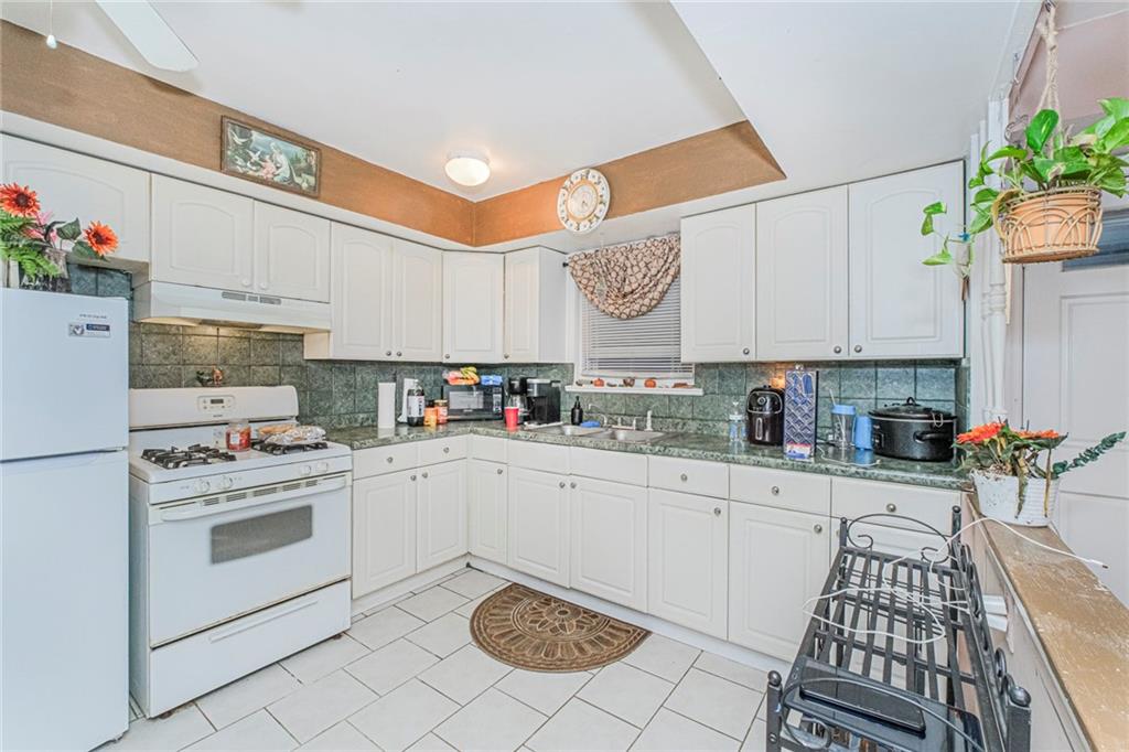 Single Family Longdale  Staten Island, NY 10314, MLS-497541-23