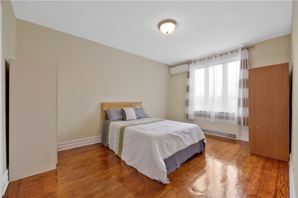 Single Family Avenue Y  Brooklyn, NY 11235, MLS-497636-15