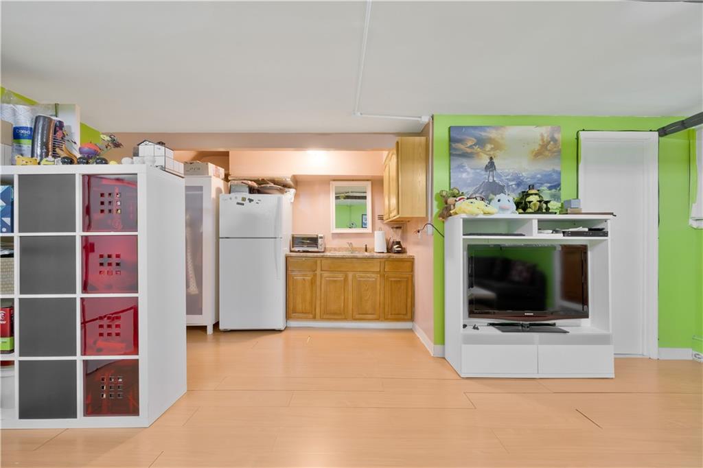 Single Family Avenue Y  Brooklyn, NY 11235, MLS-497636-20