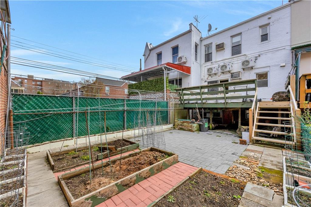 Single Family Avenue Y  Brooklyn, NY 11235, MLS-497636-24