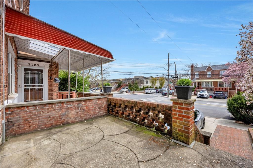 Single Family Avenue Y  Brooklyn, NY 11235, MLS-497636-3