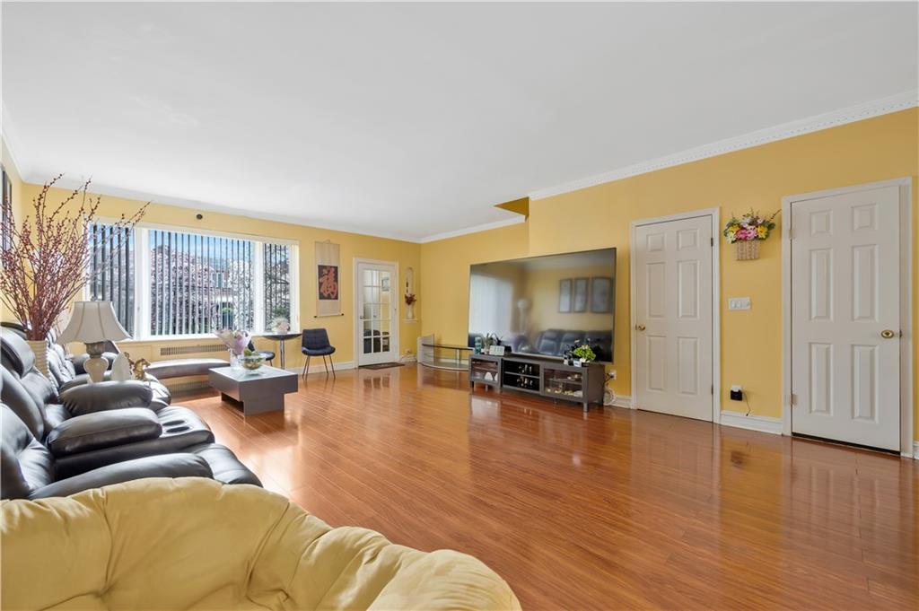 Single Family Avenue Y  Brooklyn, NY 11235, MLS-497636-6