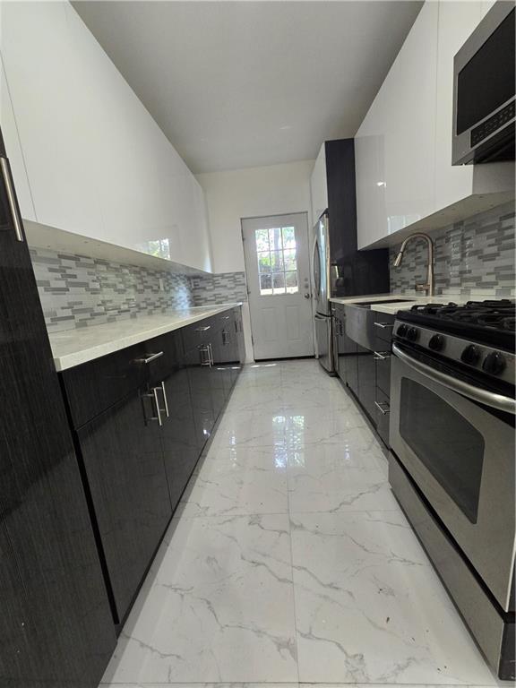 Single Family 15th  Brooklyn, NY 11230, MLS-497707-6