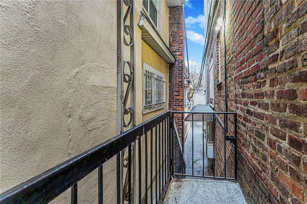 Three Family Brighton 1st  Brooklyn, NY 11235, MLS-497749-6