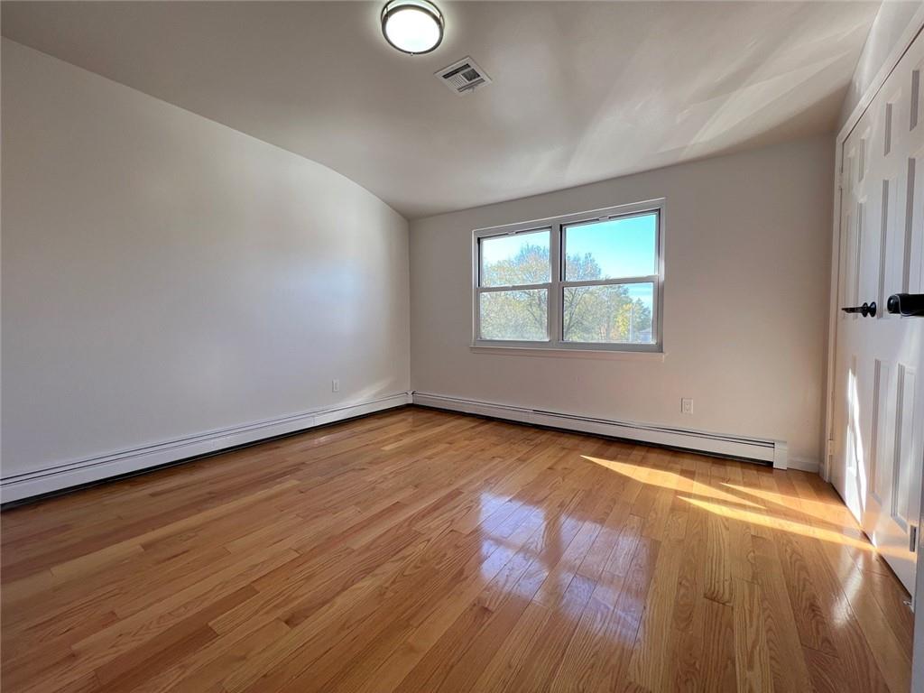 Single Family Buel  Staten Island, NY 10305, MLS-497818-17