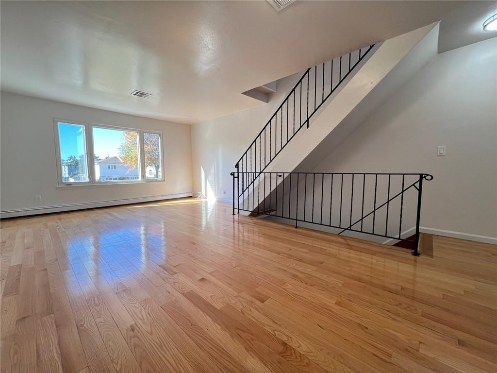 Single Family Buel  Staten Island, NY 10305, MLS-497818-5