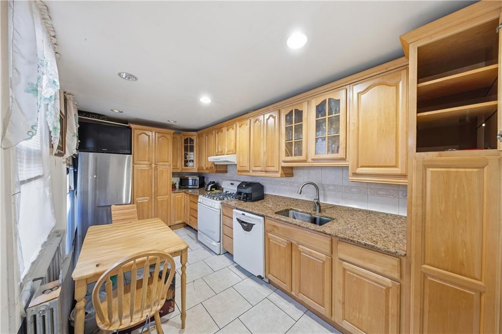 Two Family Van Siclen  Brooklyn, NY 11207, MLS-497821-14