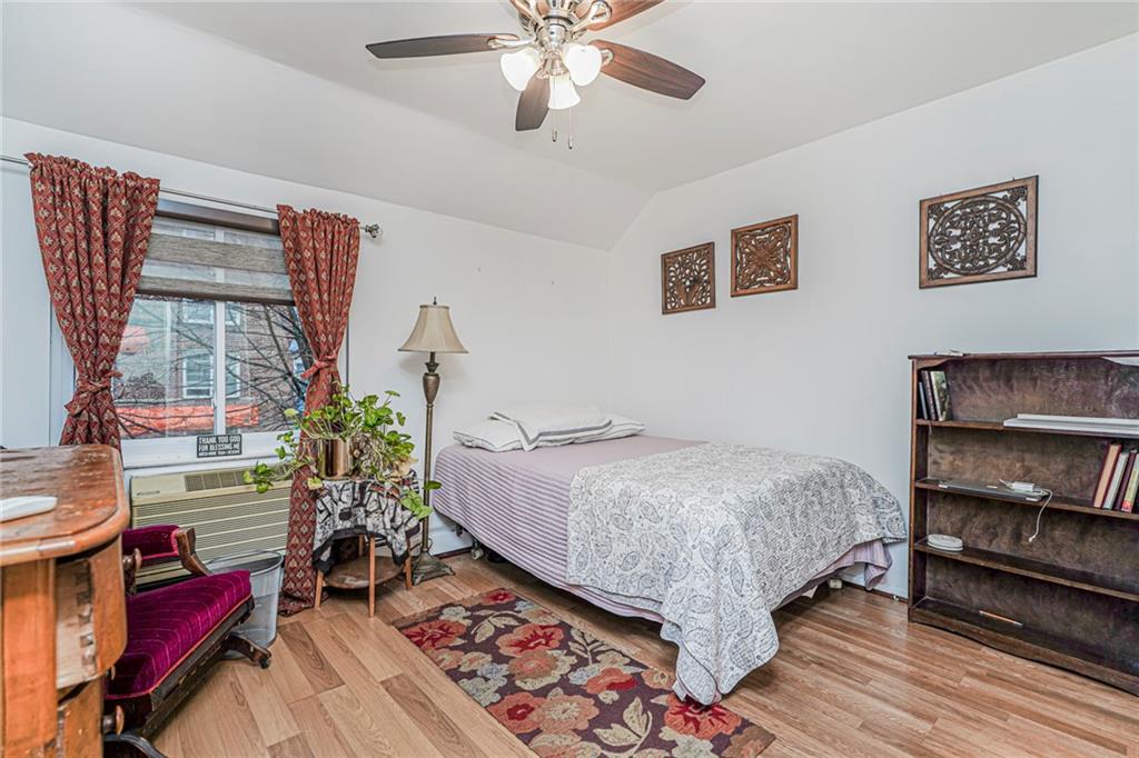 Single Family Clark  Staten Island, NY 10304, MLS-497840-12