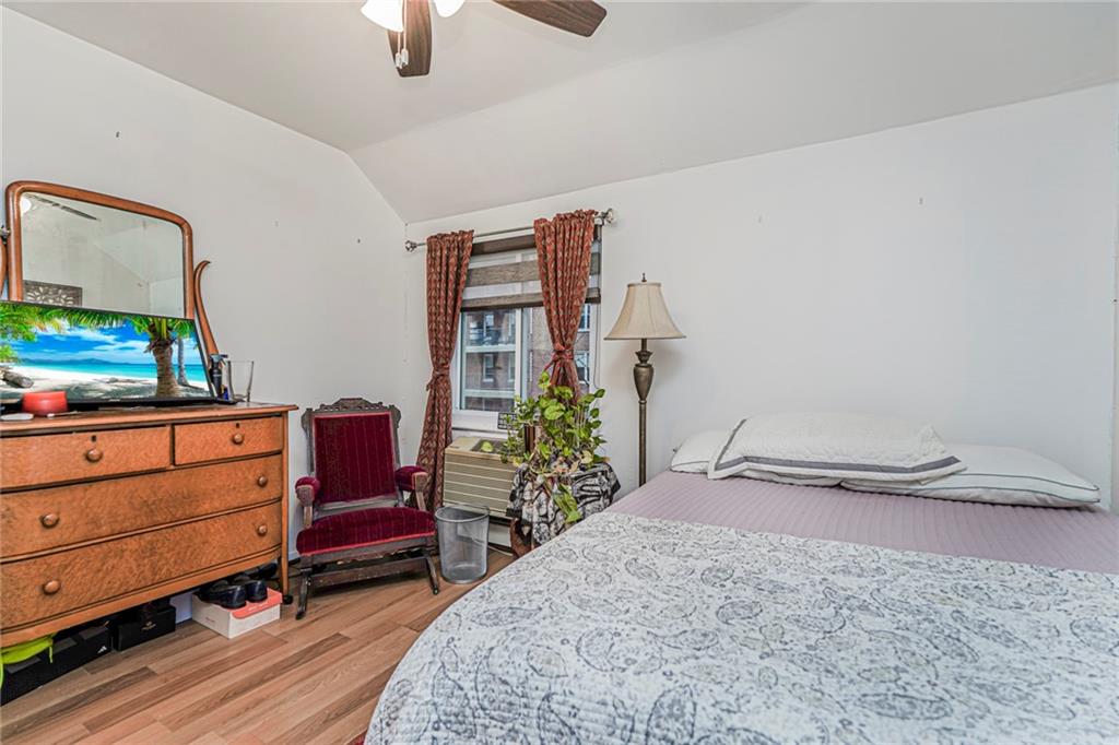 Single Family Clark  Staten Island, NY 10304, MLS-497840-13