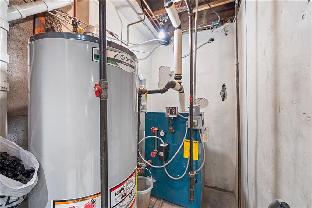 Single Family Avenue B  Brooklyn, NY 11236, MLS-497850-22