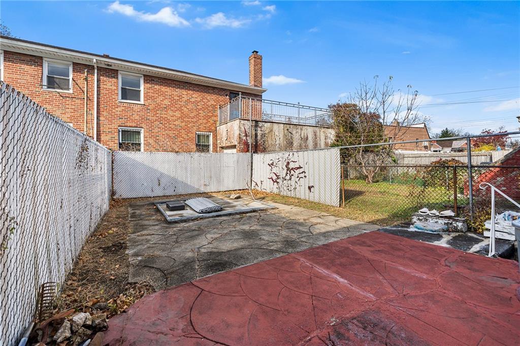 Single Family Avenue B  Brooklyn, NY 11236, MLS-497850-28