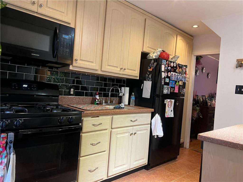 Single Family 51st  Brooklyn, NY 11234, MLS-497856-27