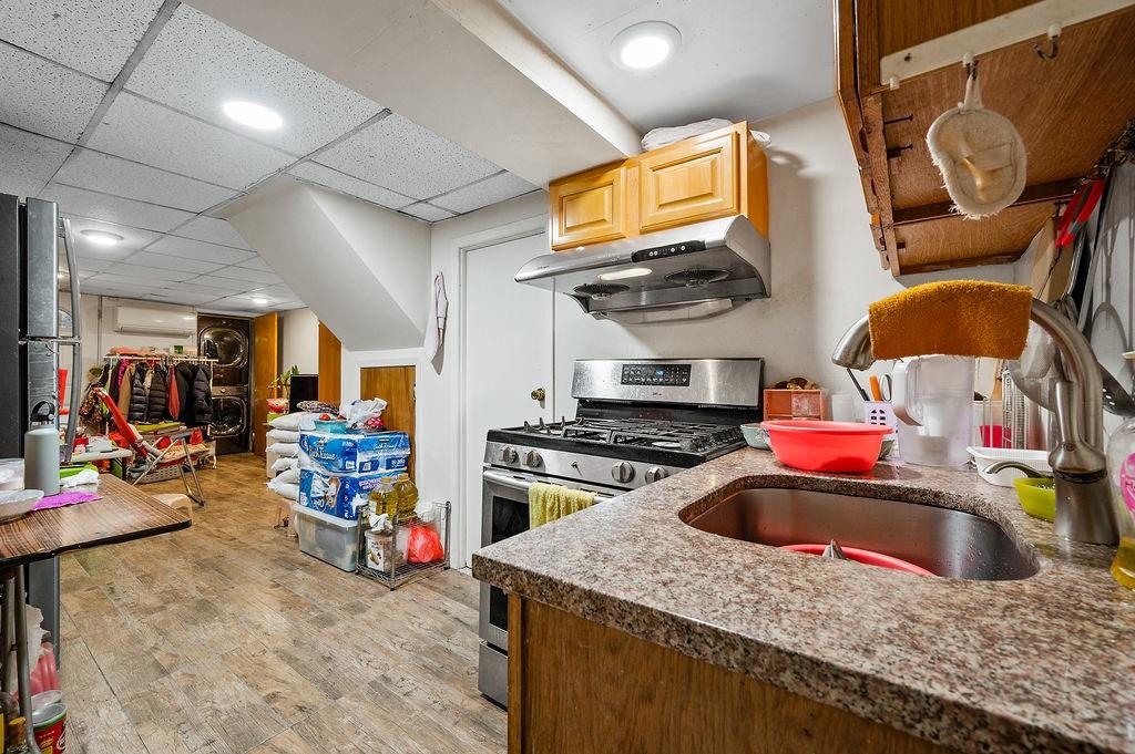 Single Family 77th  Brooklyn, NY 11228, MLS-497959-22