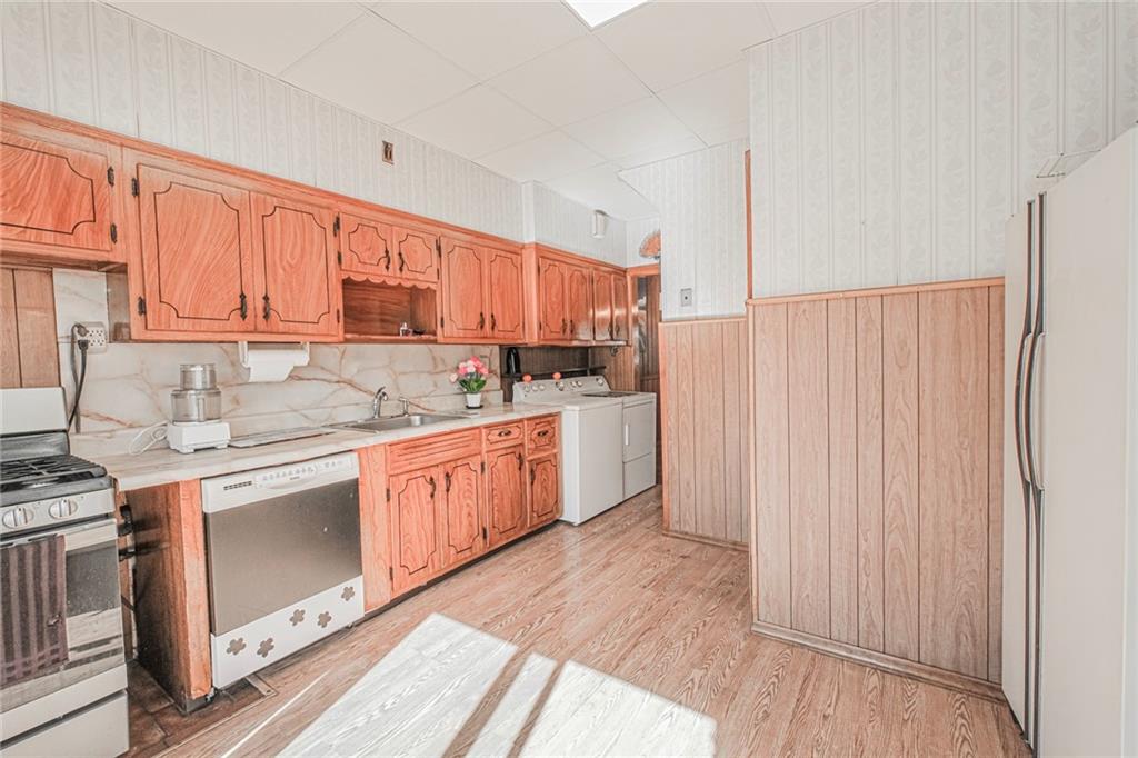 Single Family Coleman  Brooklyn, NY 11234, MLS-498175-12