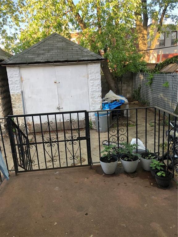 Single Family Grant  Brooklyn, NY 11208, MLS-498300-13